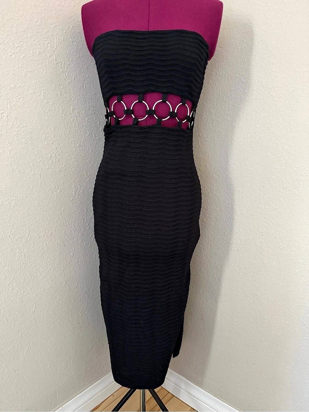 Windsor Black Midi Dress